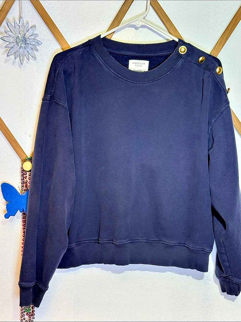 American Eagle Button-Shoulder Sweatshirt in Blue Size Large